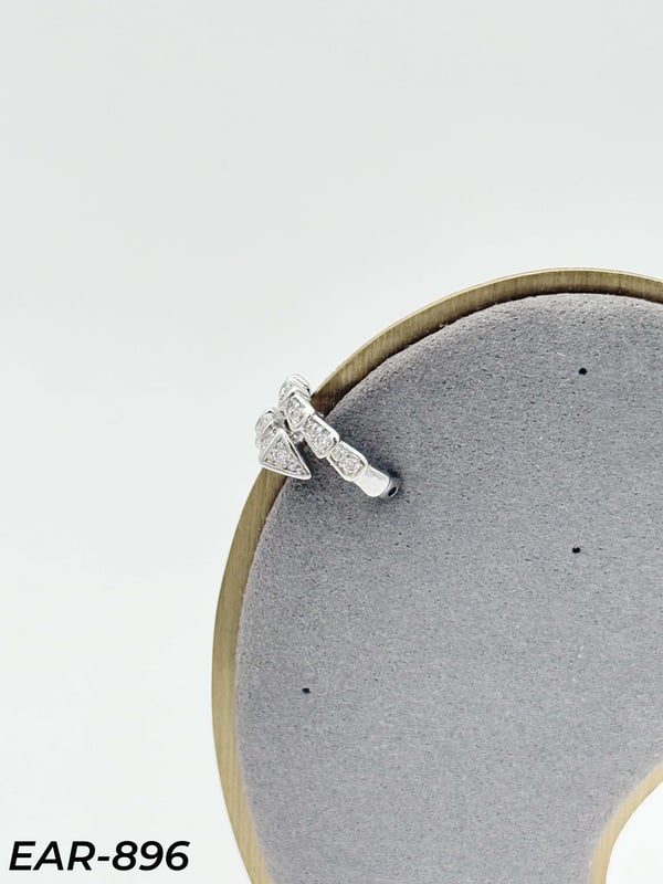 EARCUFF Kıkırdak Küpe // EAR-896EAR-896