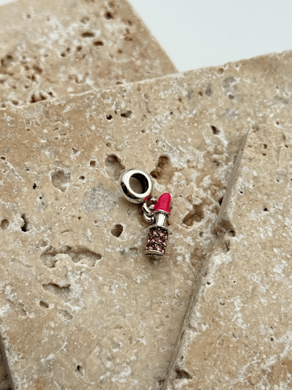 PNDR Charm // CHARM-764.CHARM-764