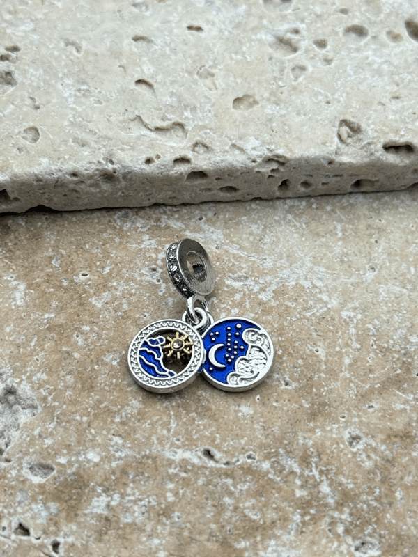 PNDR Charm // CHARM-773.CHARM-773