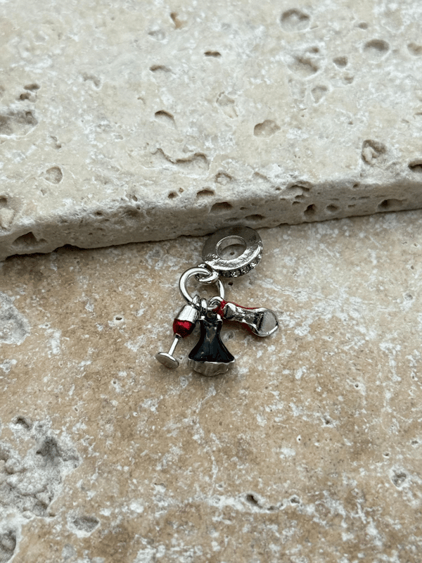 PNDR Charm // CHARM-779.CHARM-779