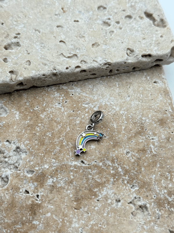 PNDR Charm // CHARM-831.CHARM-831