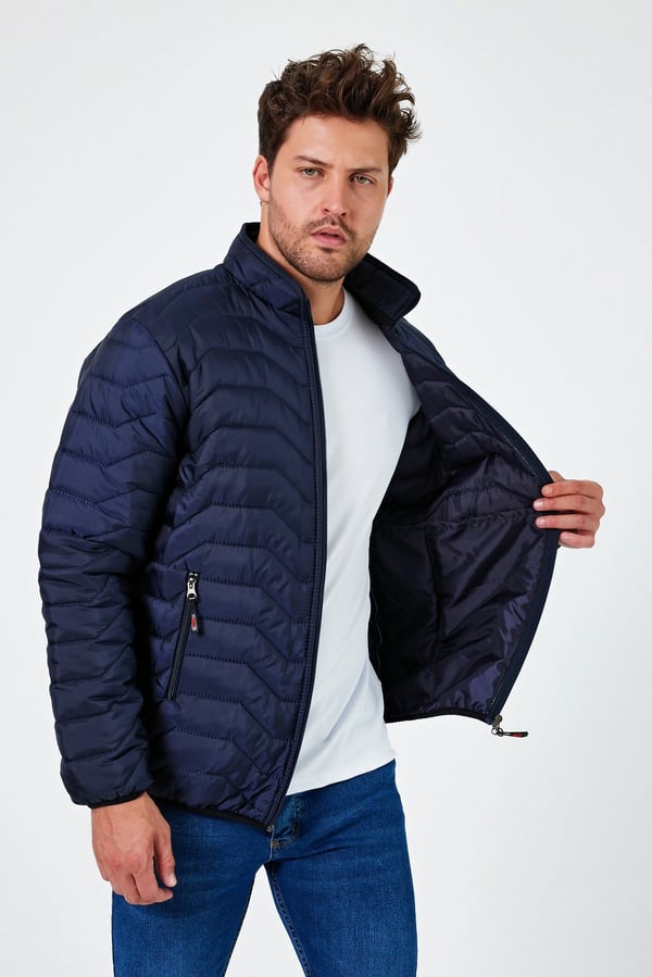 Dik Yaka Lightweight Rüzgar Geçirmez Slim Fit Şişme Spor Mont