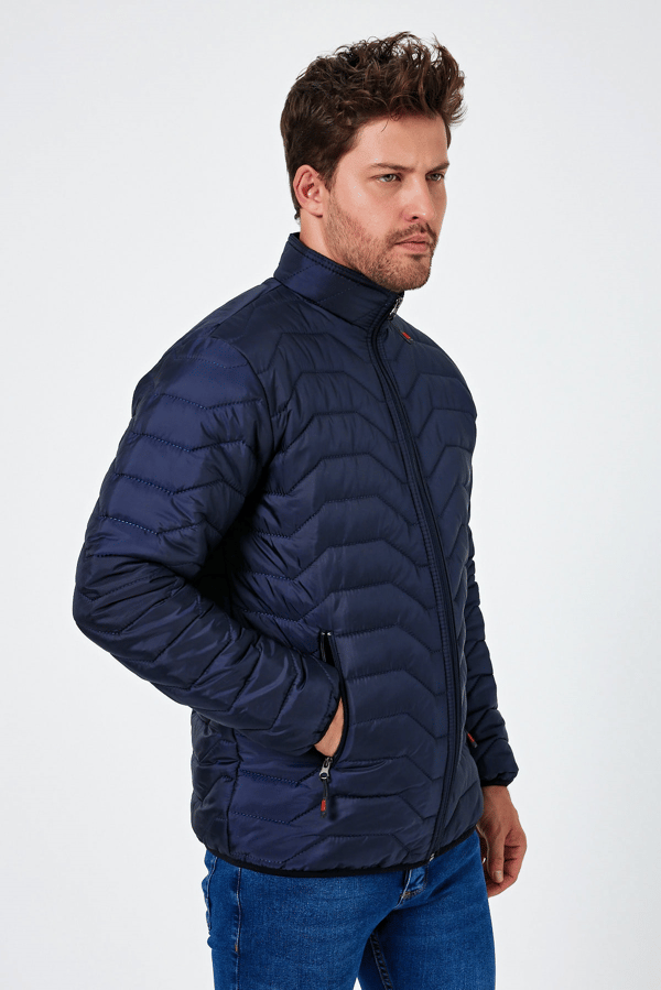 Dik Yaka Lightweight Rüzgar Geçirmez Slim Fit Şişme Spor Mont