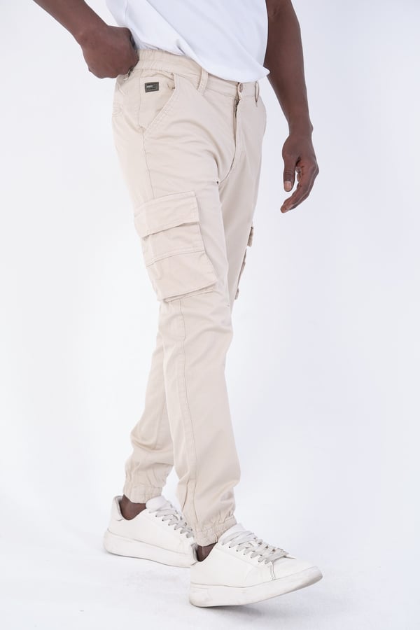 Erkek Kargo Cepli Lastik Paça Gabardin Jogger Pantolon
