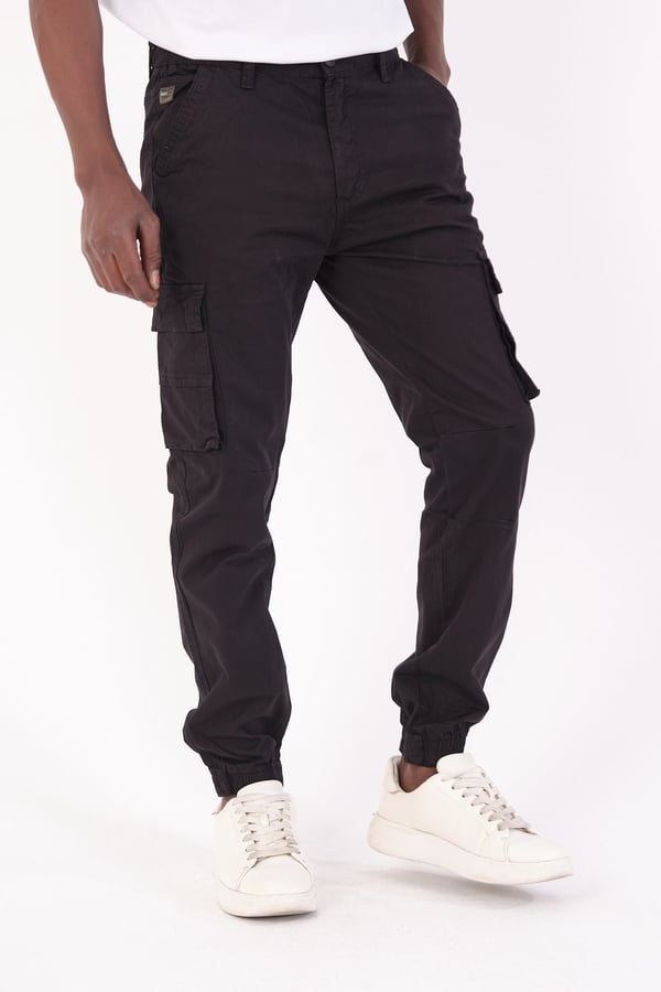 Erkek Kargo Cepli Lastik Paça Gabardin Jogger Pantolon