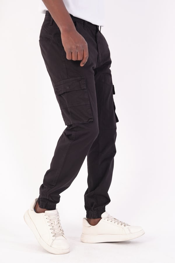 Erkek Kargo Cepli Lastik Paça Gabardin Jogger Pantolon