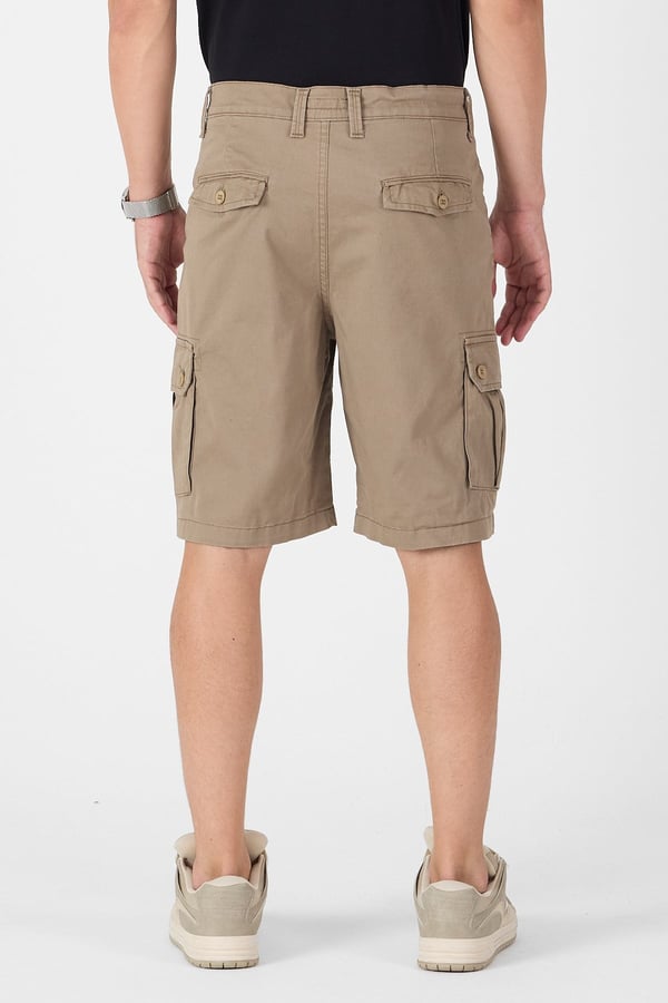 Erkek Regular Fit Kargo Cepli Şort Kapri
