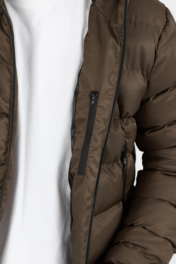 Regular Fit Kapüşonlu Rüzgara ve Suya Dayanıklı Erkek Şişme Mont - B8151