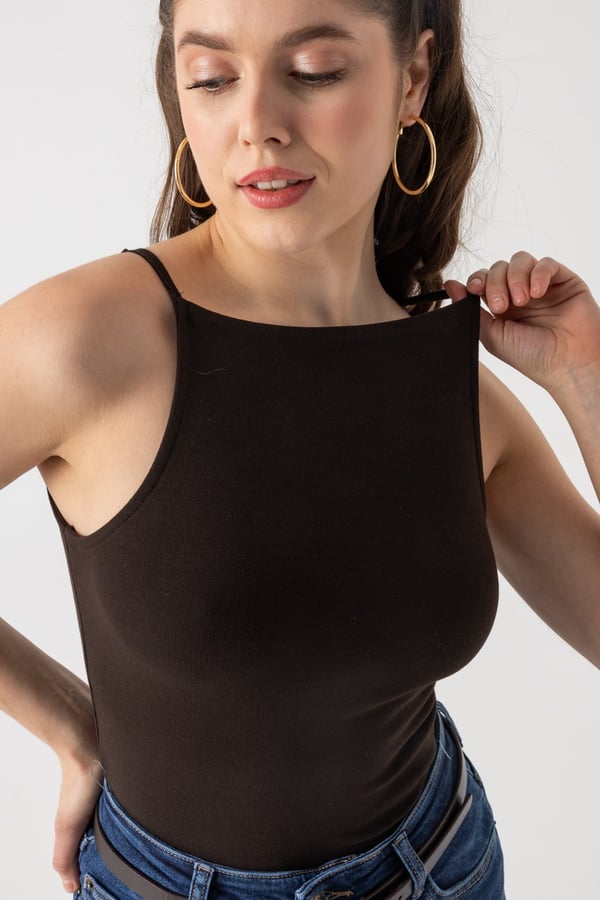 Askılı Halter Yaka Top