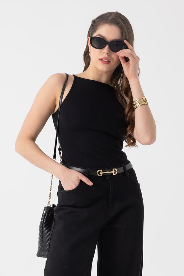 Askılı Halter Yaka Top