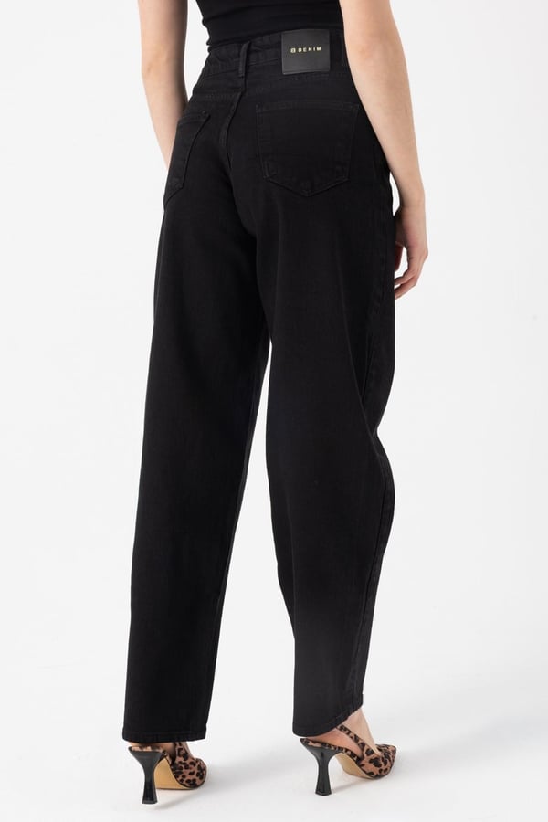 Baggy Barrel Jean
