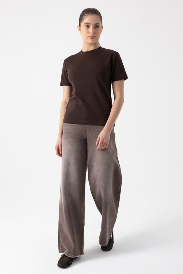 Basic T-Shirt