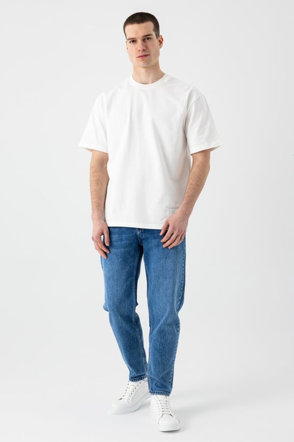 Basic T-Shirt