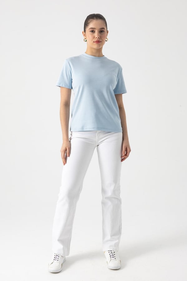 Basic T-Shirt