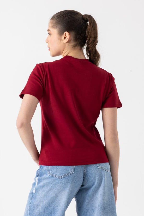 Basic T-Shirt