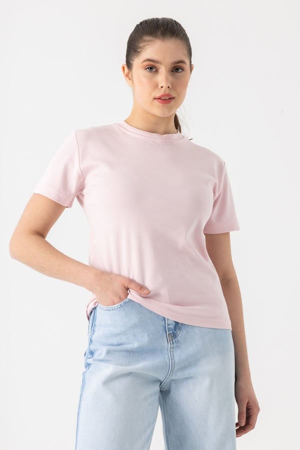 Basic T-Shirt