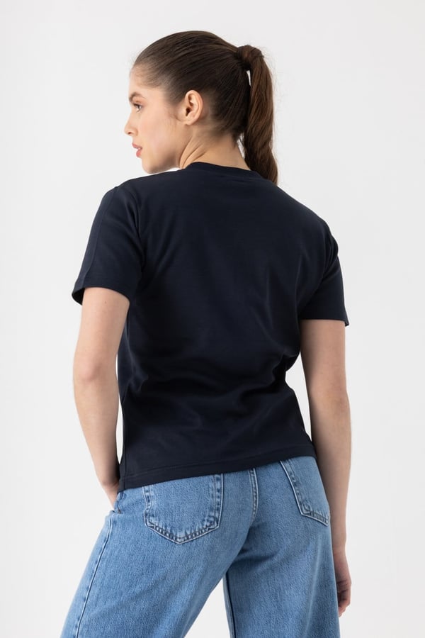 Basic T-Shirt