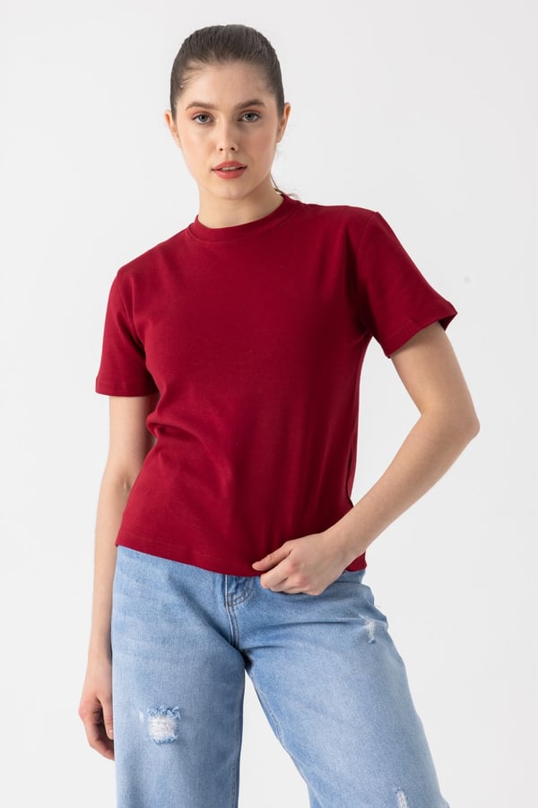 Basic T-Shirt