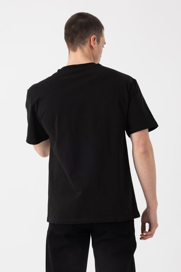 Basic T-Shirt