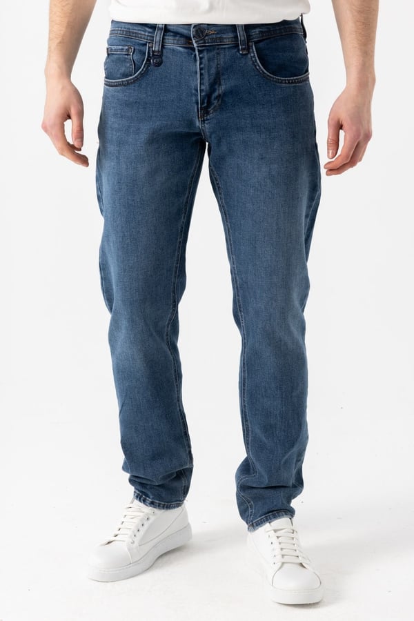Regular Jean