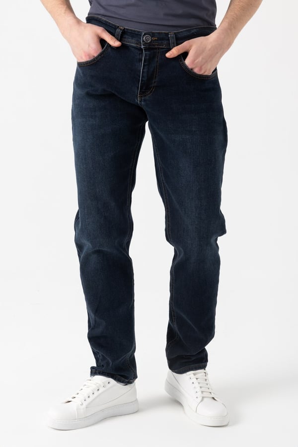Regular Jean