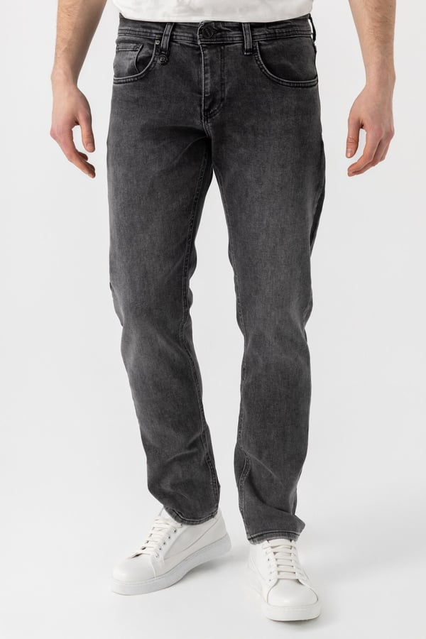 Regular Jean
