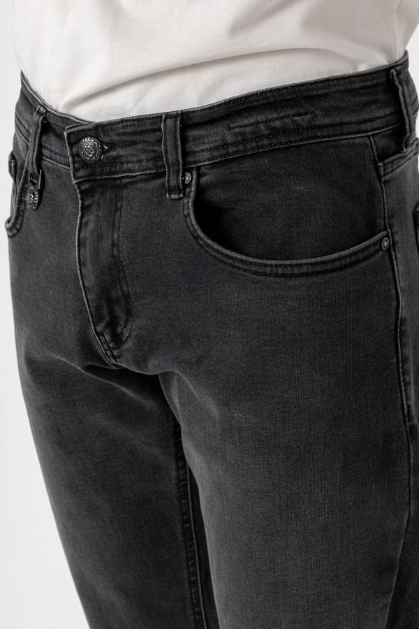 Regular Jean