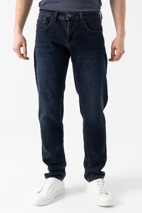 Regular Jean