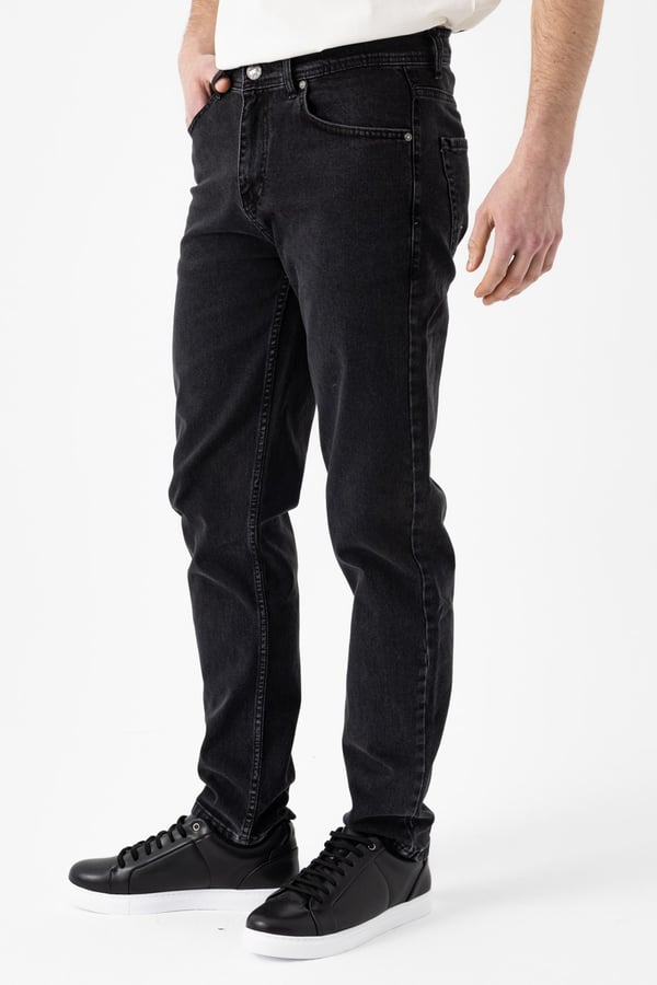 Straight Jean