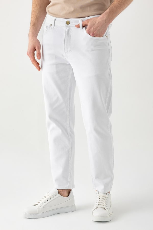 Tapered Jean