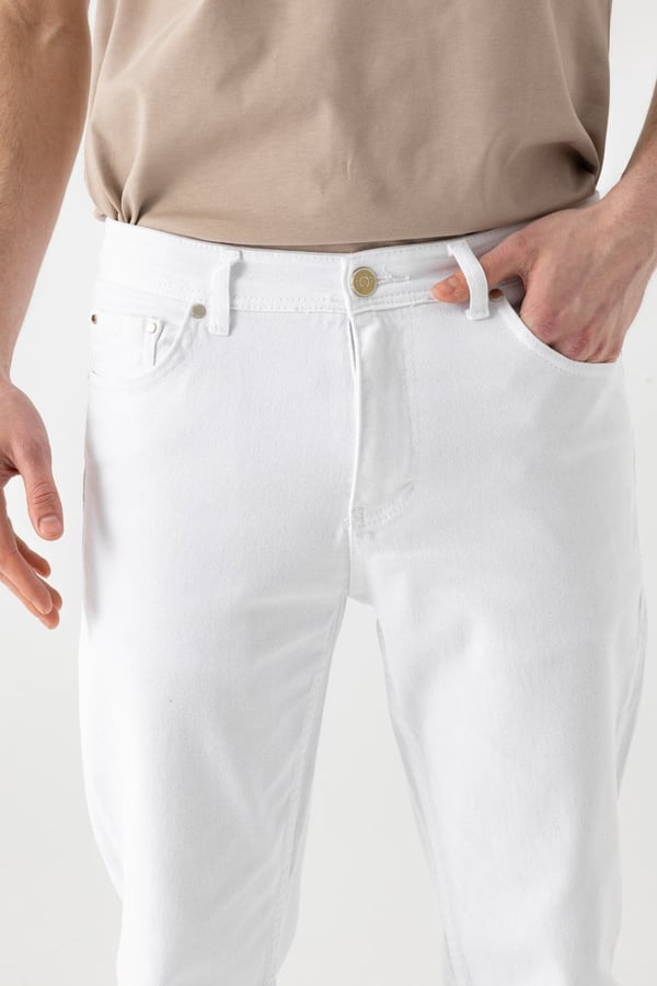 Tapered Jean