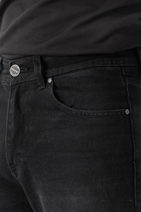 Tapered Jean