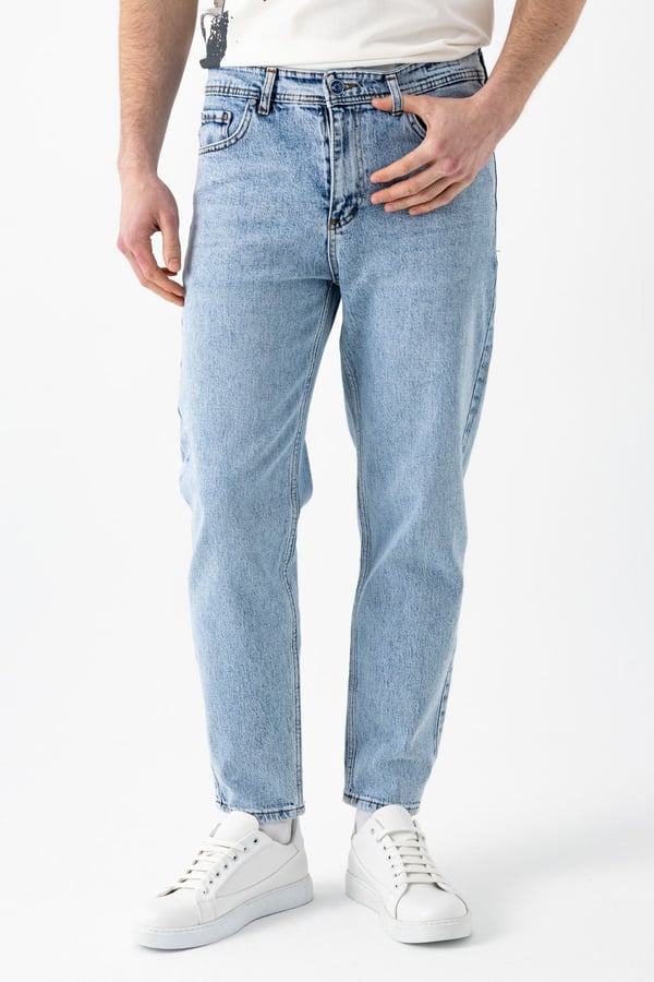 Tapered Jean