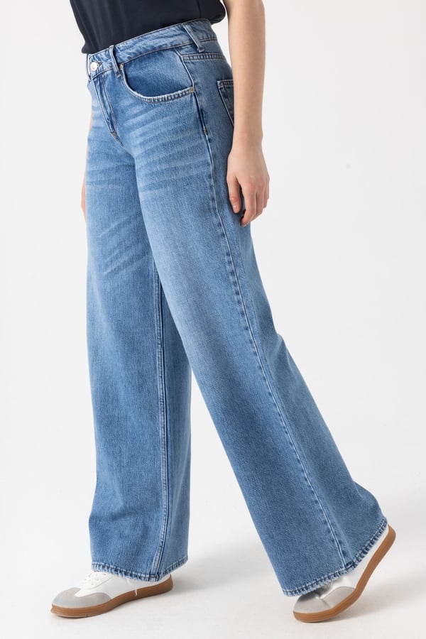 Wide Leg Jean