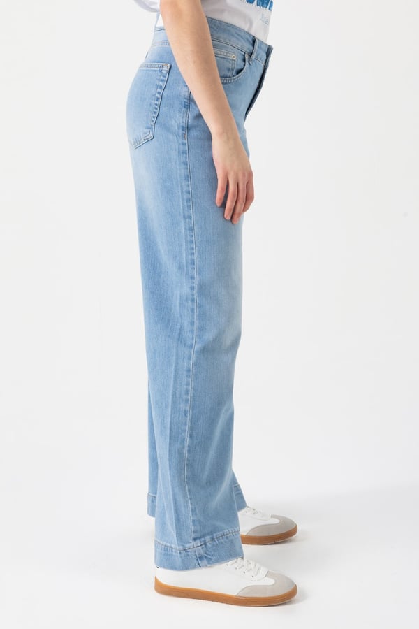 Wide Leg Jean