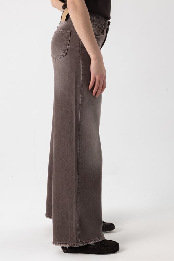 Wide Leg Jean