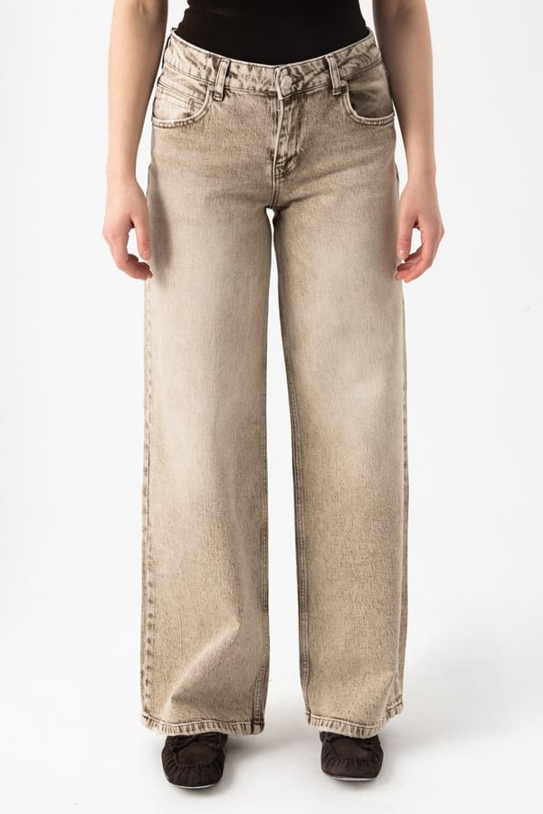 Wide Leg Jean