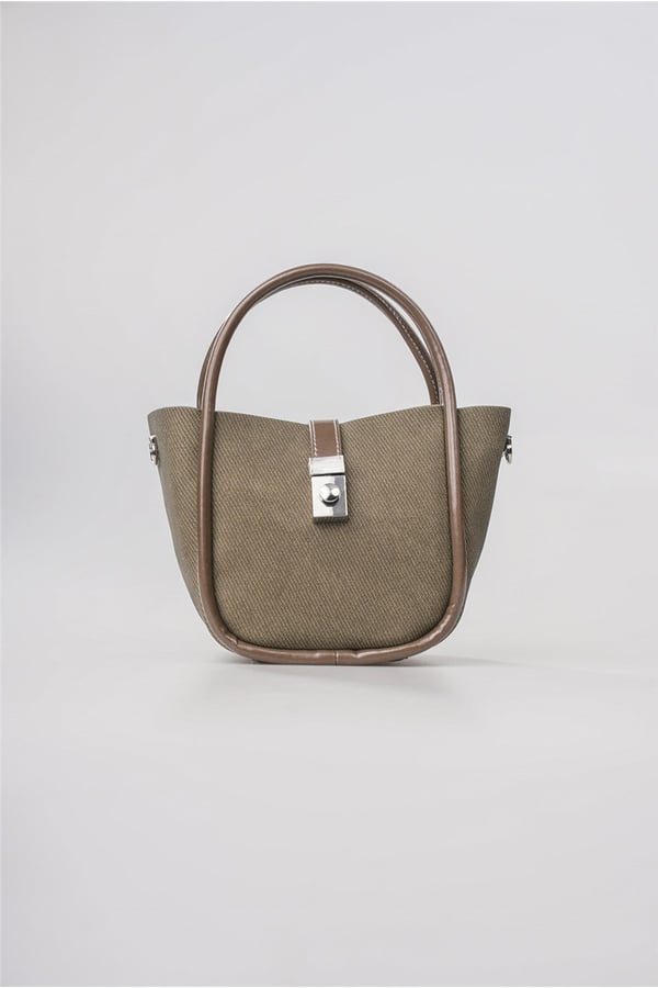 Yeşil Mini El Çantası Şık Kilit Detaylı Çapraz Askılı İki Renkli Günlük Kullanım 15x14x10 cm