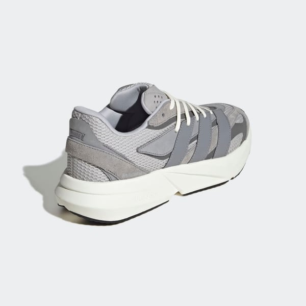 adidasIH8607405LIGHTBLAZE