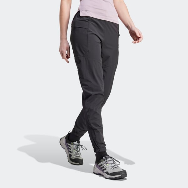 adidasIQ1403LW XPERIOR LT P