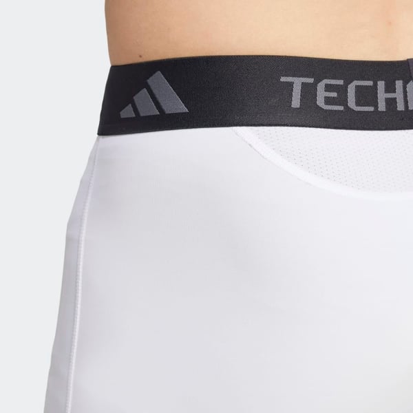adidasIW5838LTF BASE SHORT T