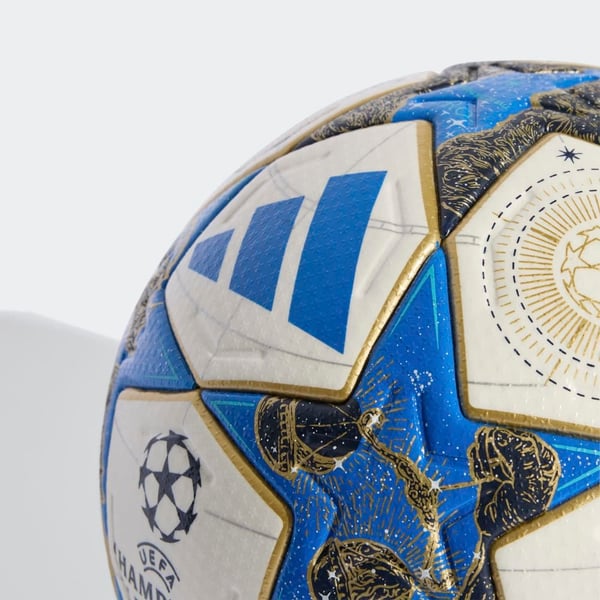 adidasJD01885UCL PRO