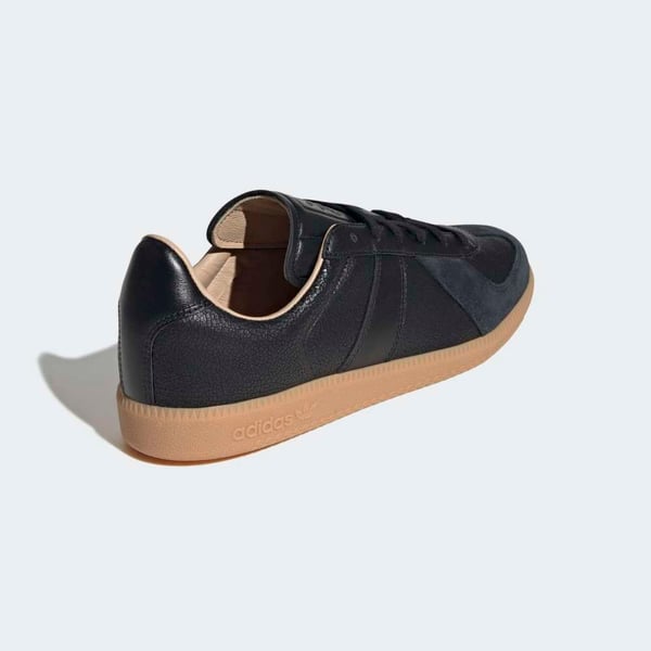 adidasJH7835405BW ARMY LUX