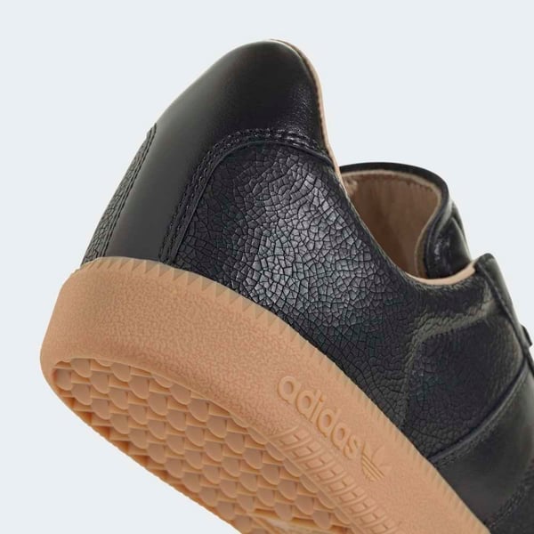 adidasJH7835405BW ARMY LUX