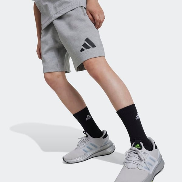 adidasJI754611-12YaşJ ZNE SHORTS