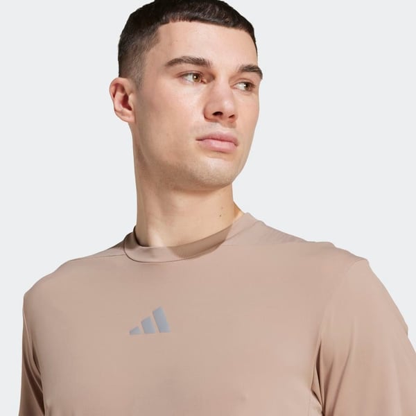 adidasJW2557LD4T INT. TEE