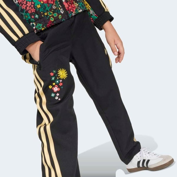 adidasKD59373-4YaşWOVEN TS