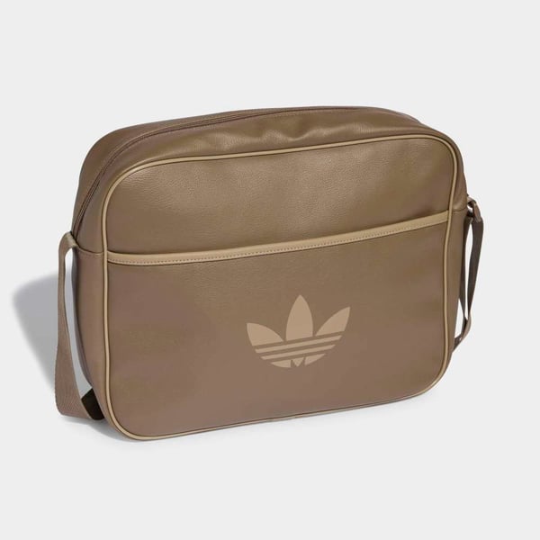adidasKD7847NSAIRLINER