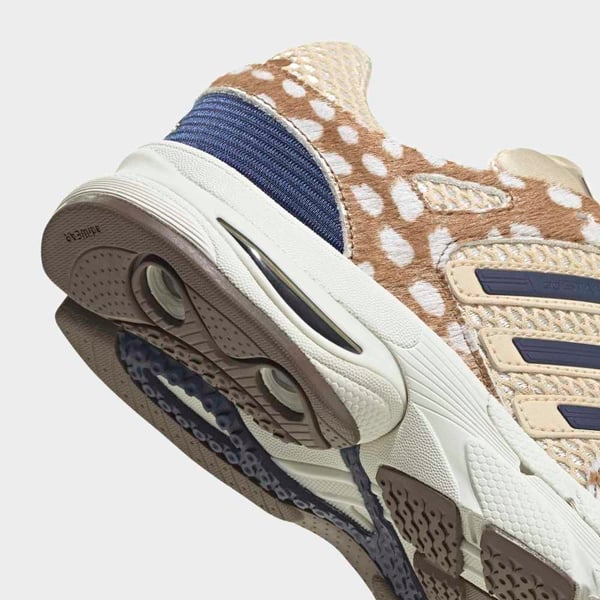 adidasKH9247355ADISTAR CONTROL 5 W