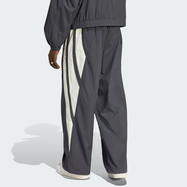 adidasKU9193LGFX TRACK PANT